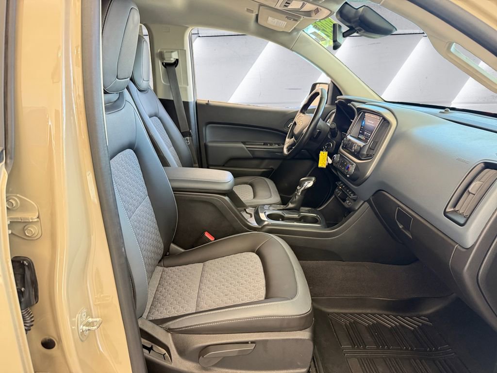 Used 2022 Chevrolet Colorado Z71 w/ Safety Package image 13