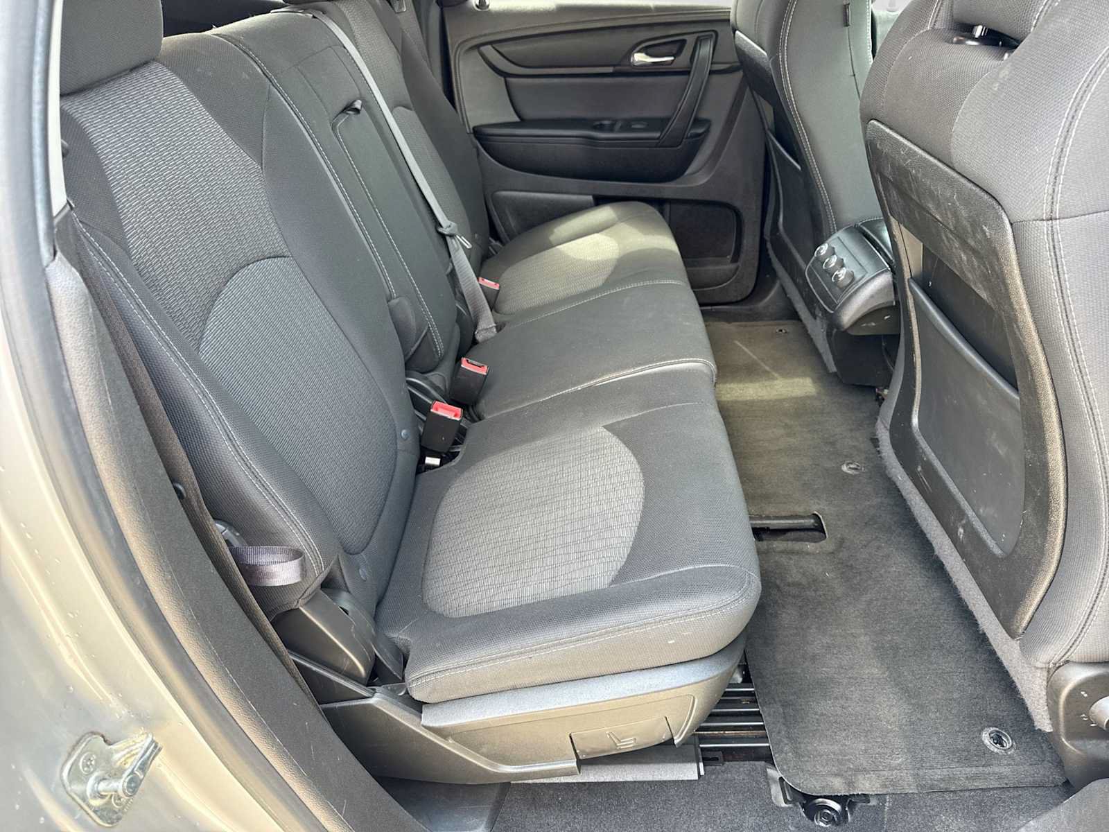 Used 2014 Chevrolet Traverse LT w/ All-Star Edition FWD image 19