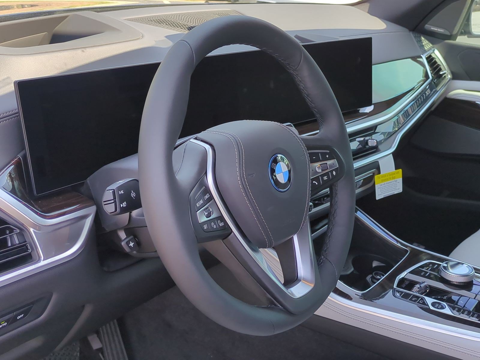 New 2026 BMW X5 M60i AWD/4WD image 17