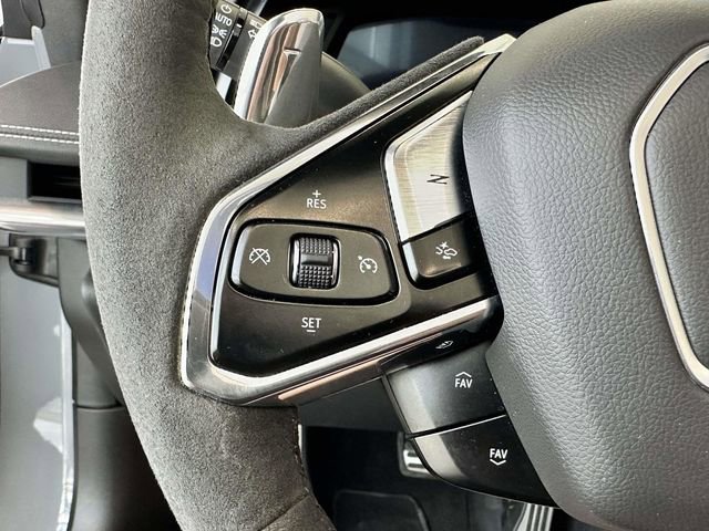 Used 2024 Chevrolet Corvette Stingray Preferred Conv w/ Z51 Performance Package image 19