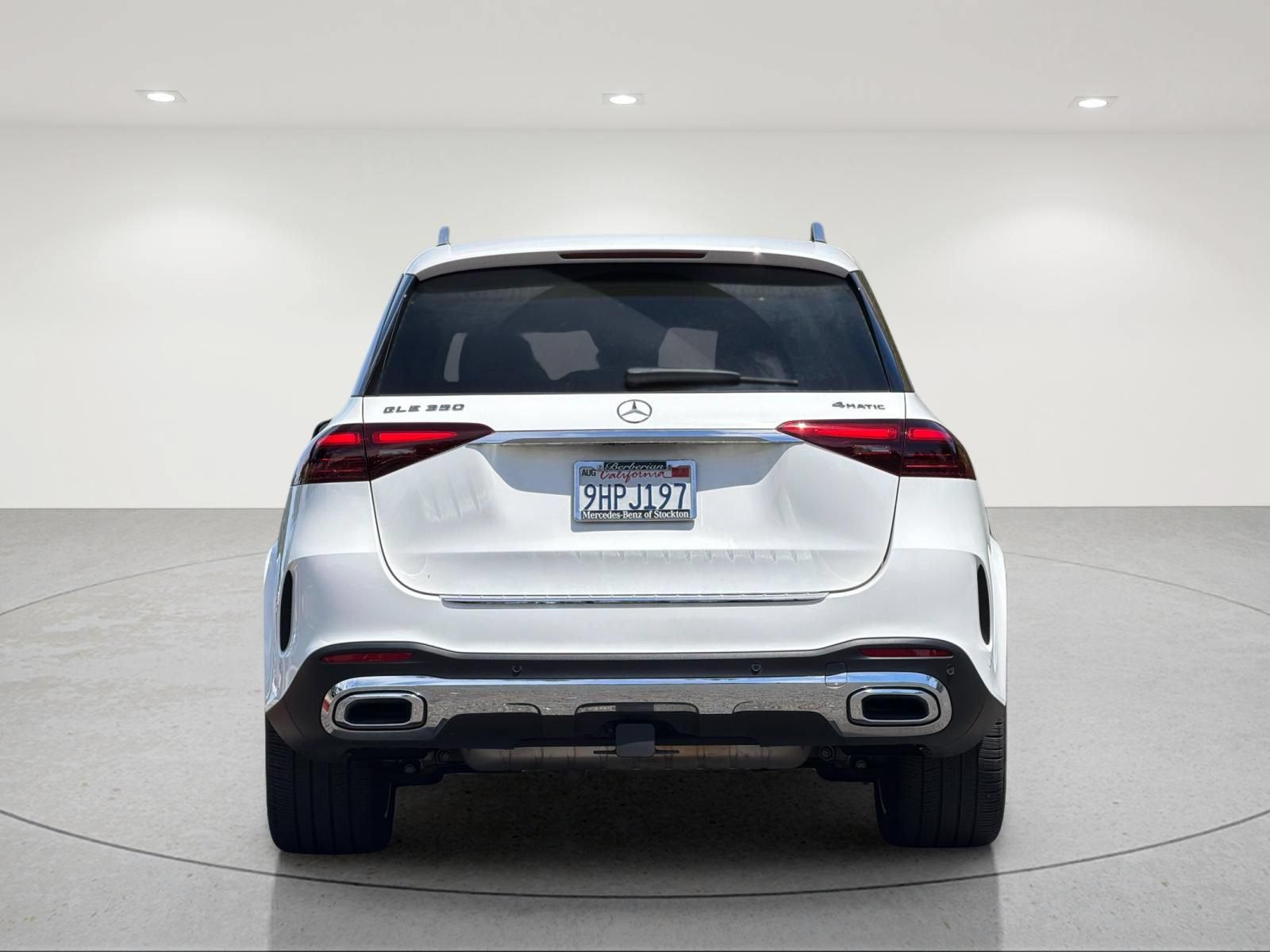Used 2024 Mercedes-Benz GLE 350 4MATIC image 4