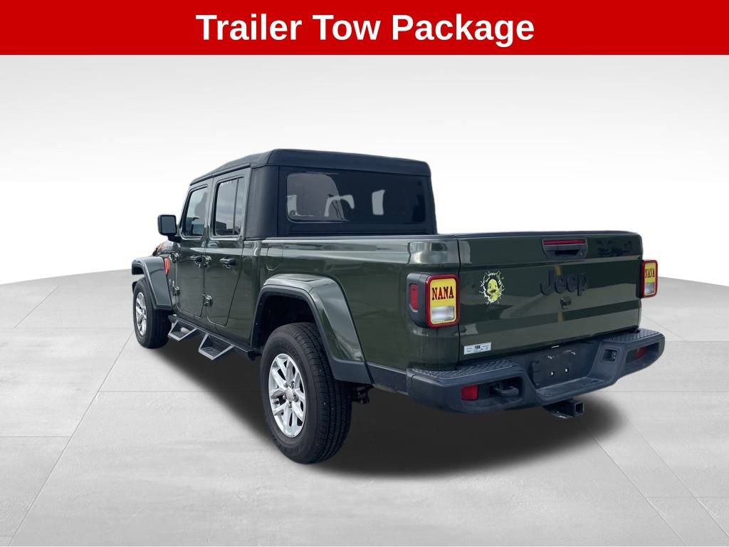 Used 2023 Jeep Gladiator Sport image 3