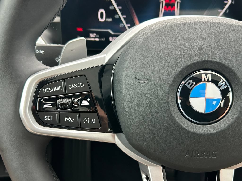 Used 2026 BMW 330i xDrive Sedan w/ M Sport Package AWD/4WD image 19