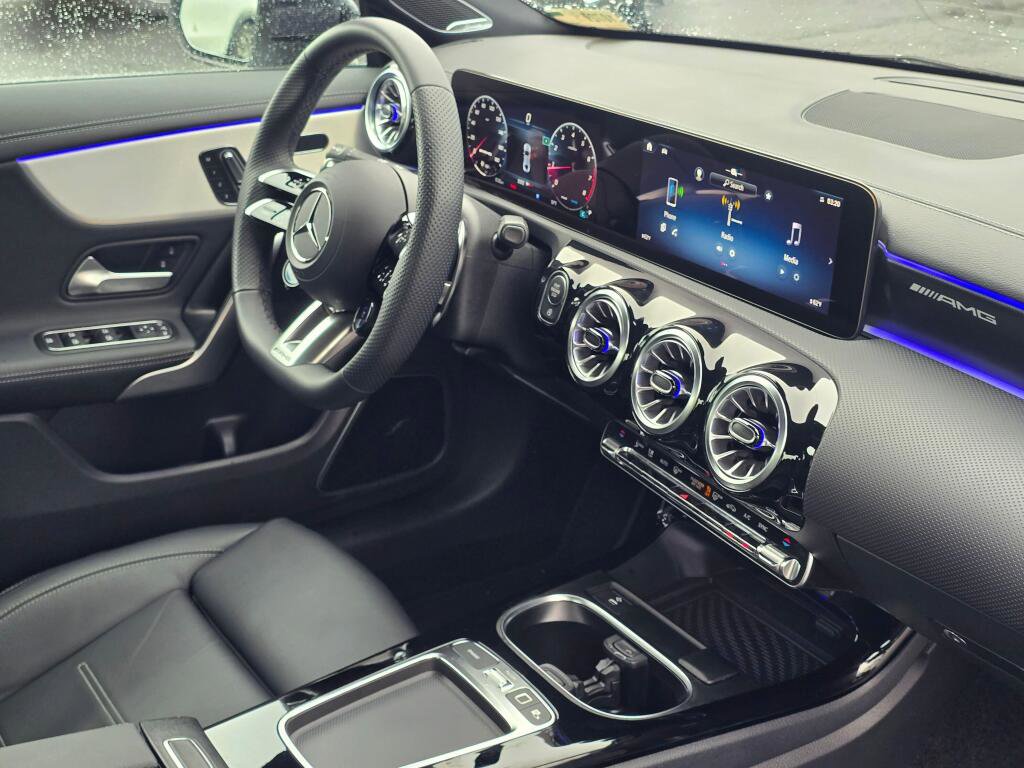 Certified 2025 Mercedes-Benz CLA 35 AMG 4MATIC image 27
