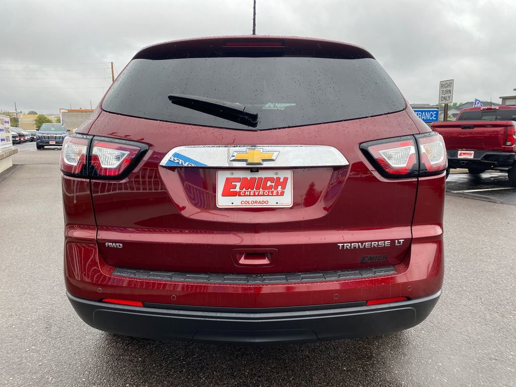Used 2016 Chevrolet Traverse LT w/ Style and Technology Package AWD/4WD image 4
