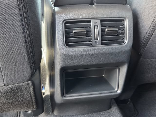 Used 2026 Nissan Rogue S FWD image 15