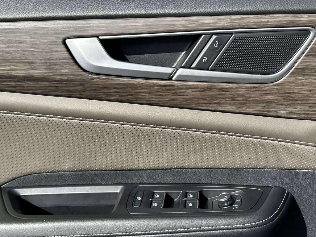 Used 2024 Volkswagen Atlas SEL image 24