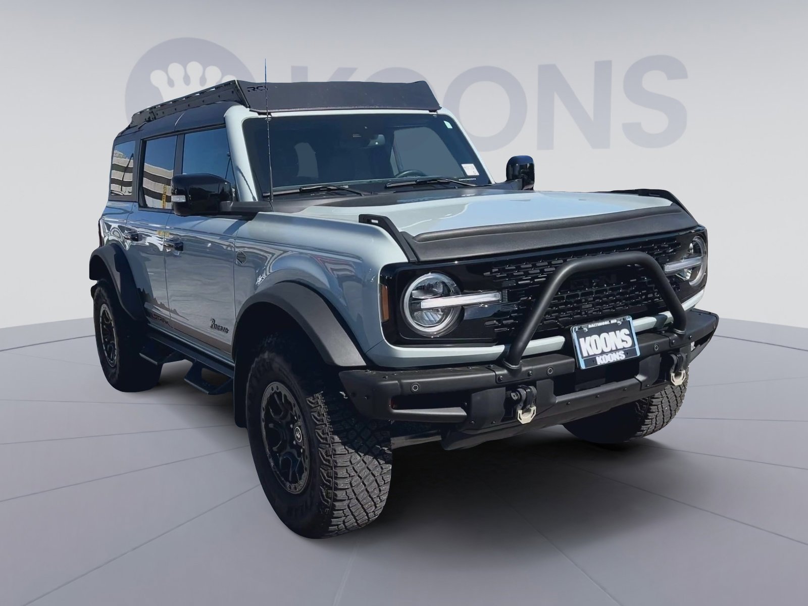 Used 2023 Ford Bronco Wildtrak image 4