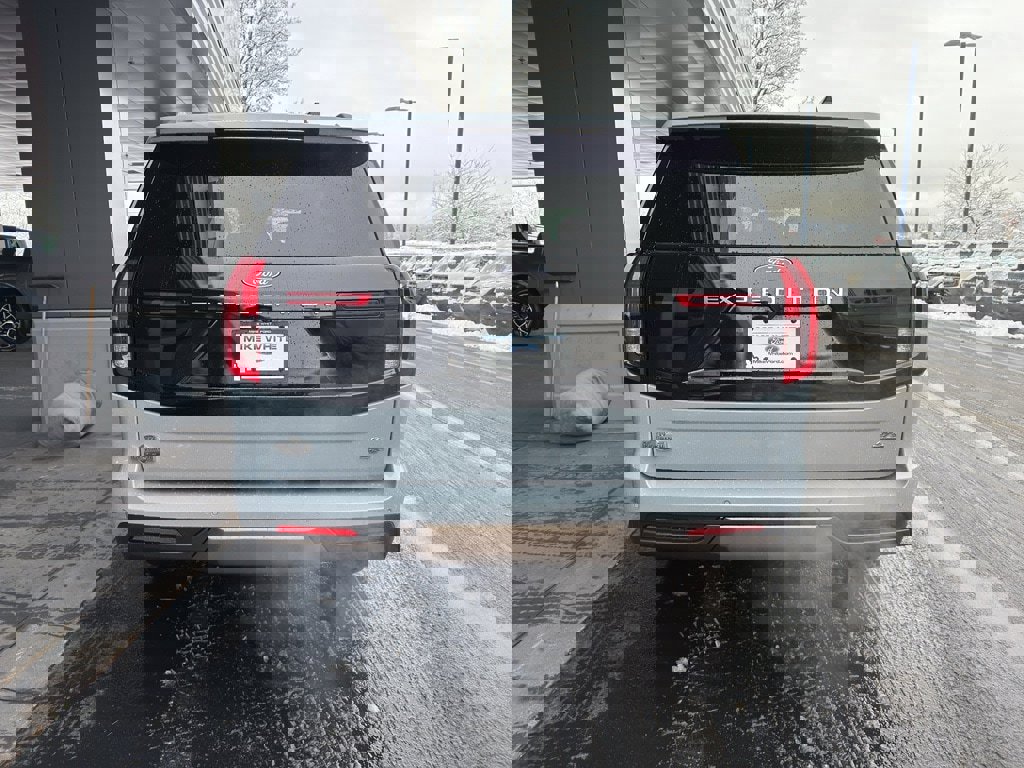 New 2026 Ford Expedition King Ranch image 4