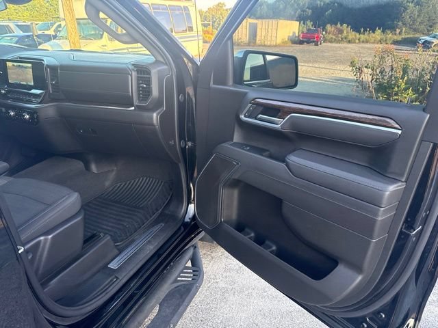 Used 2026 GMC Sierra 1500 SLE AWD/4WD image 17