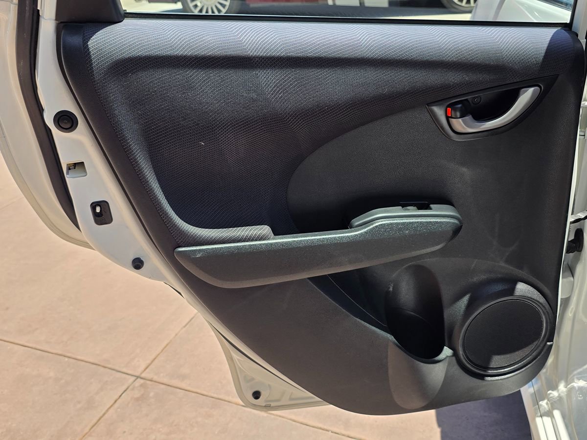 Used 2010 Honda Fit Sport image 23