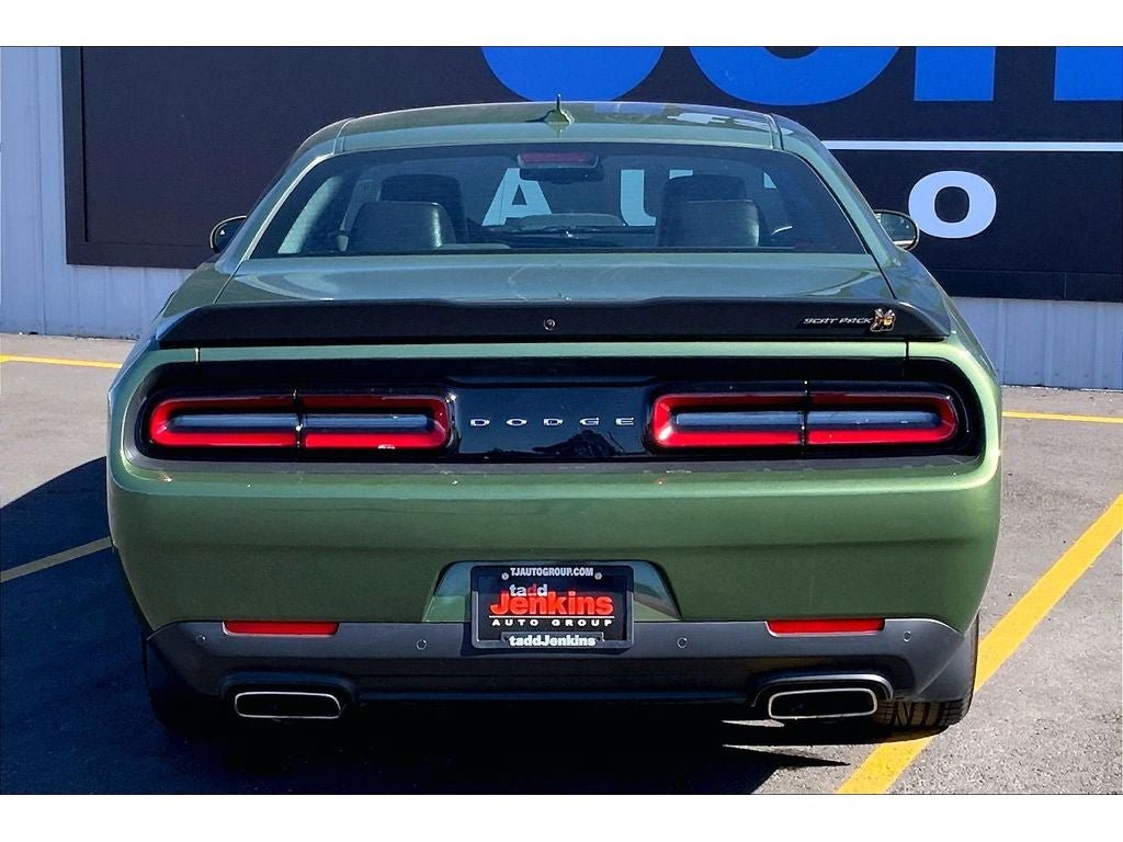 Used 2022 Dodge Challenger R/T Scat Pack w/ Shaker Package RWD image 4