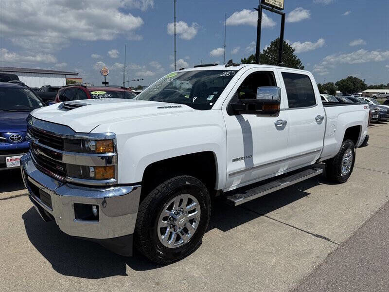 Used 2017 Chevrolet Silverado 3500 LTZ w/ Duramax Plus Package image 1