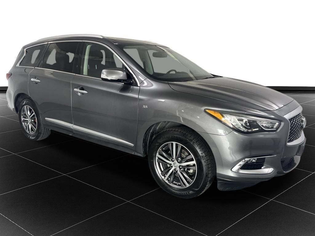 Used 2017 INFINITI QX60 Luxe w/ Premium Package AWD/4WD image 7
