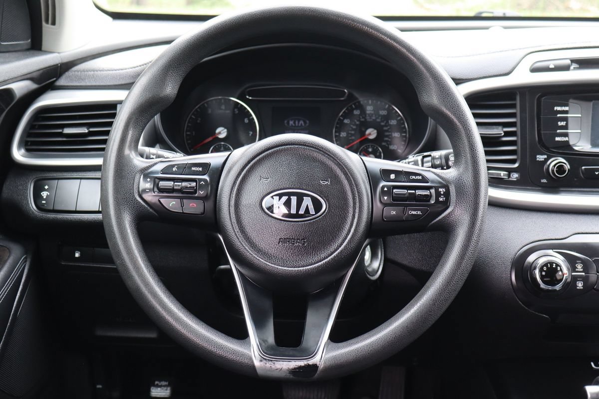 Used 2016 Kia Sorento LX AWD/4WD image 18
