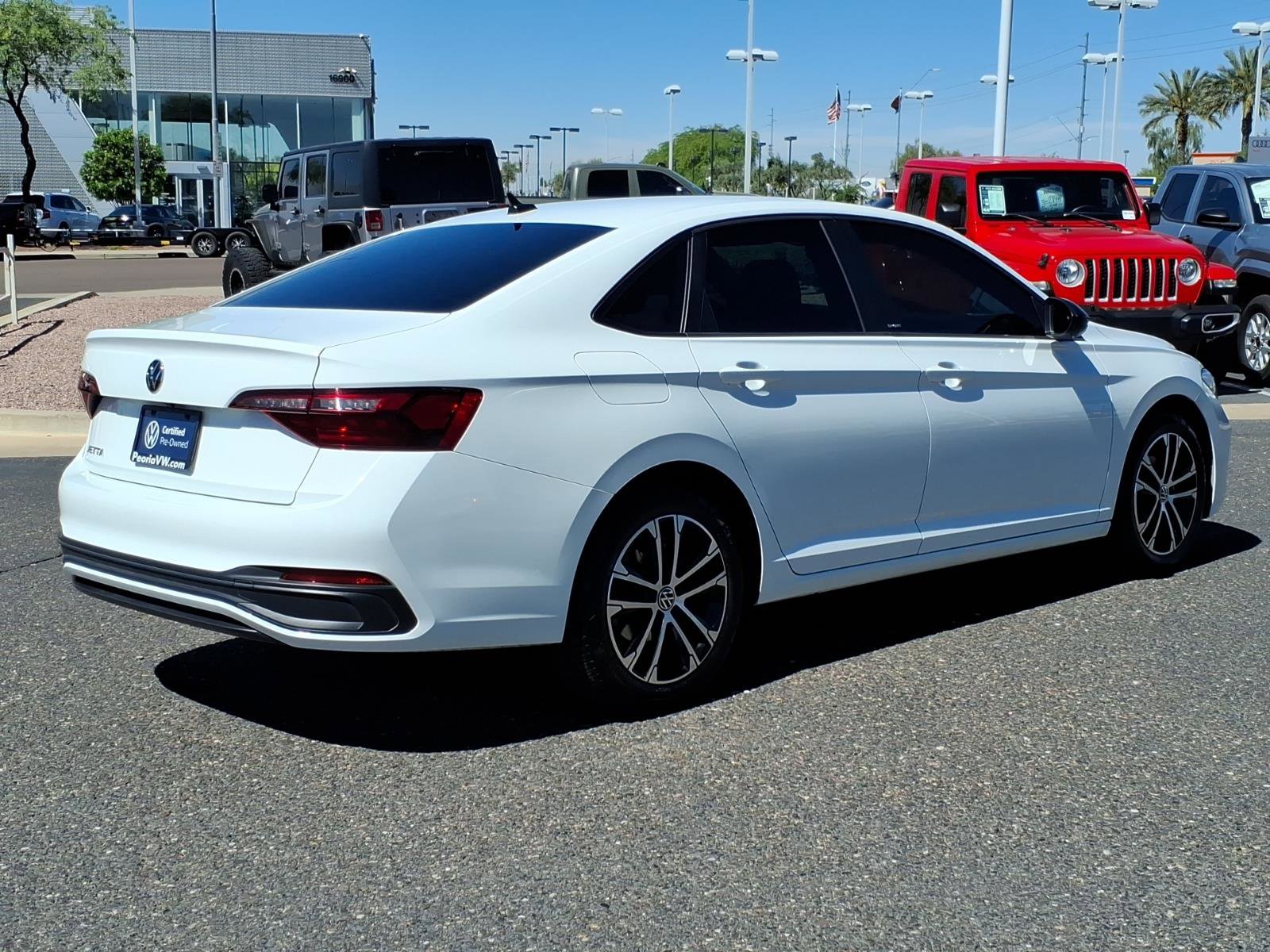 Certified 2023 Volkswagen Jetta Sport image 7