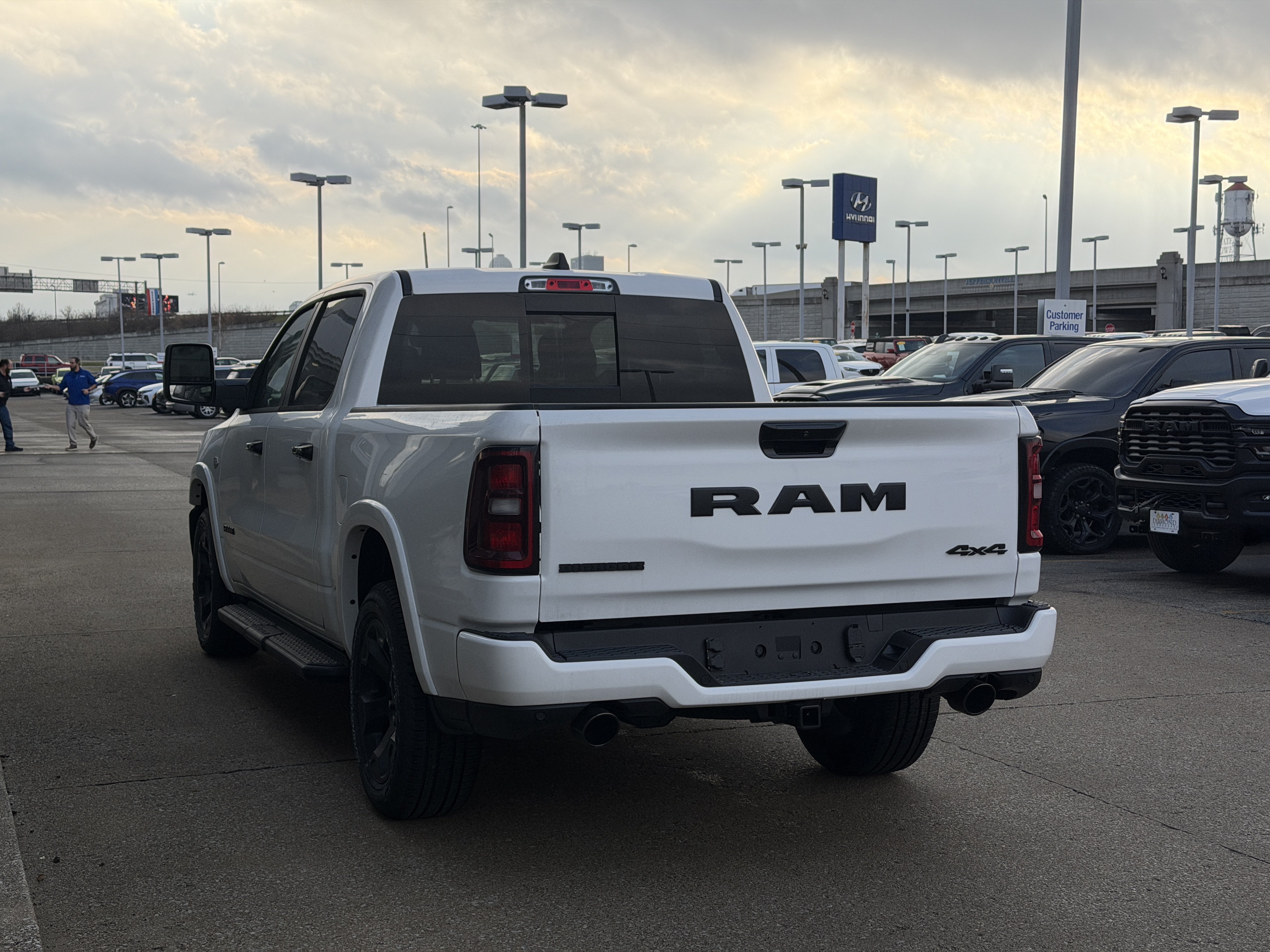 New 2026 RAM 1500 Big Horn AWD/4WD image 7