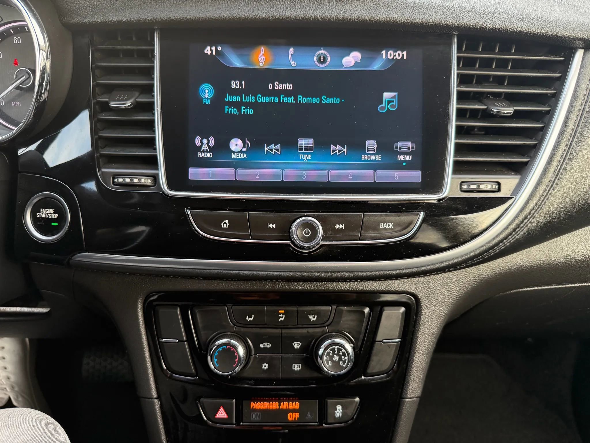 Used 2018 Buick Encore Preferred image 23