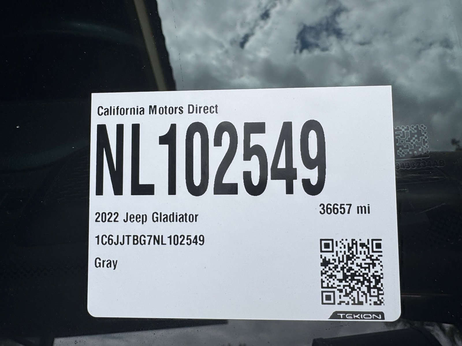 Used 2022 Jeep Gladiator Rubicon w/ Trailer Tow Package AWD/4WD image 16