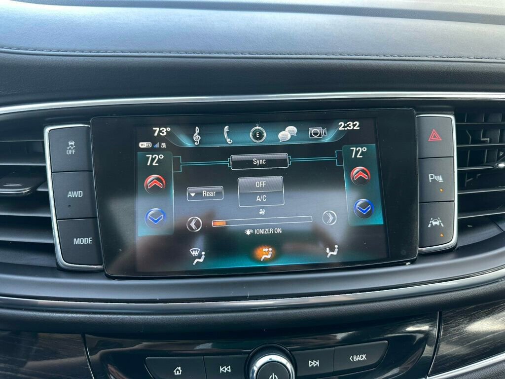 Used 2019 Buick Enclave Avenir w/ Avenir Technology Package AWD/4WD image 20