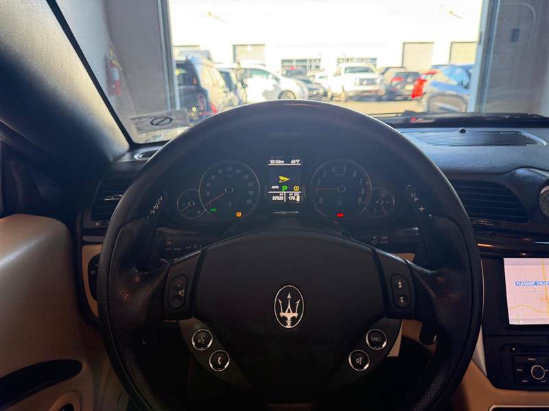 Used 2010 Maserati GranTurismo Convertible RWD image 37