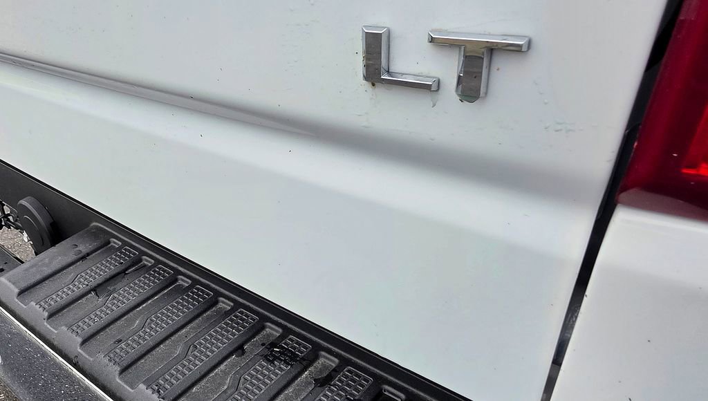 Used 2024 Chevrolet Silverado 1500 LT w/ Protection Package AWD/4WD image 8