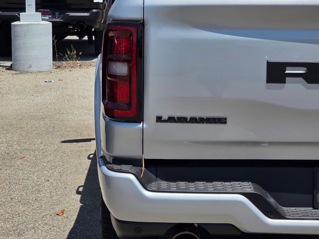 New 2026 RAM 1500 Laramie w/ Night Edition AWD/4WD image 6