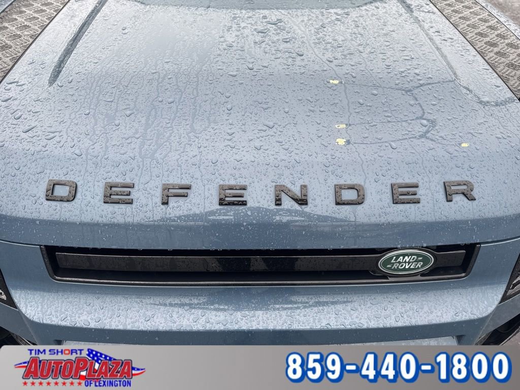 Used 2023 Land Rover Defender 110 X-Dynamic SE AWD/4WD image 15