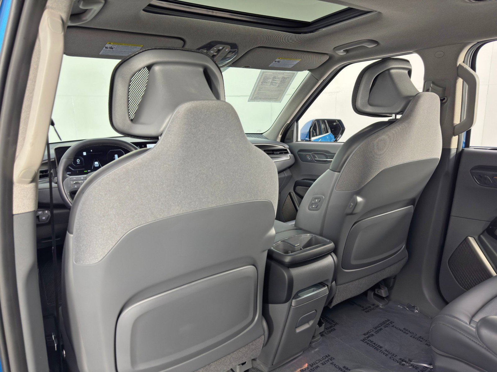 Used 2024 Kia EV9 Land image 40