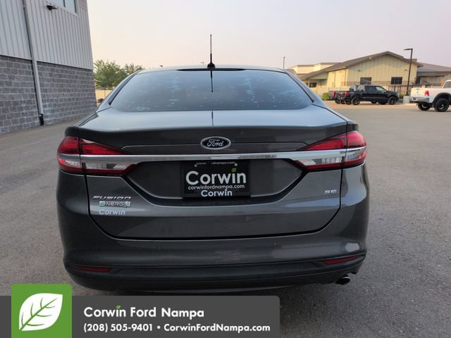 Used 2018 Ford Fusion Energi SE FWD image 4