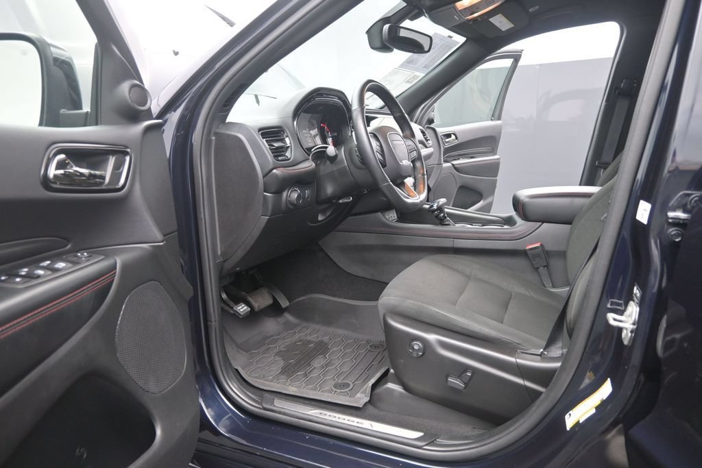 Used 2023 Dodge Durango R/T w/ Blacktop Package AWD/4WD image 9