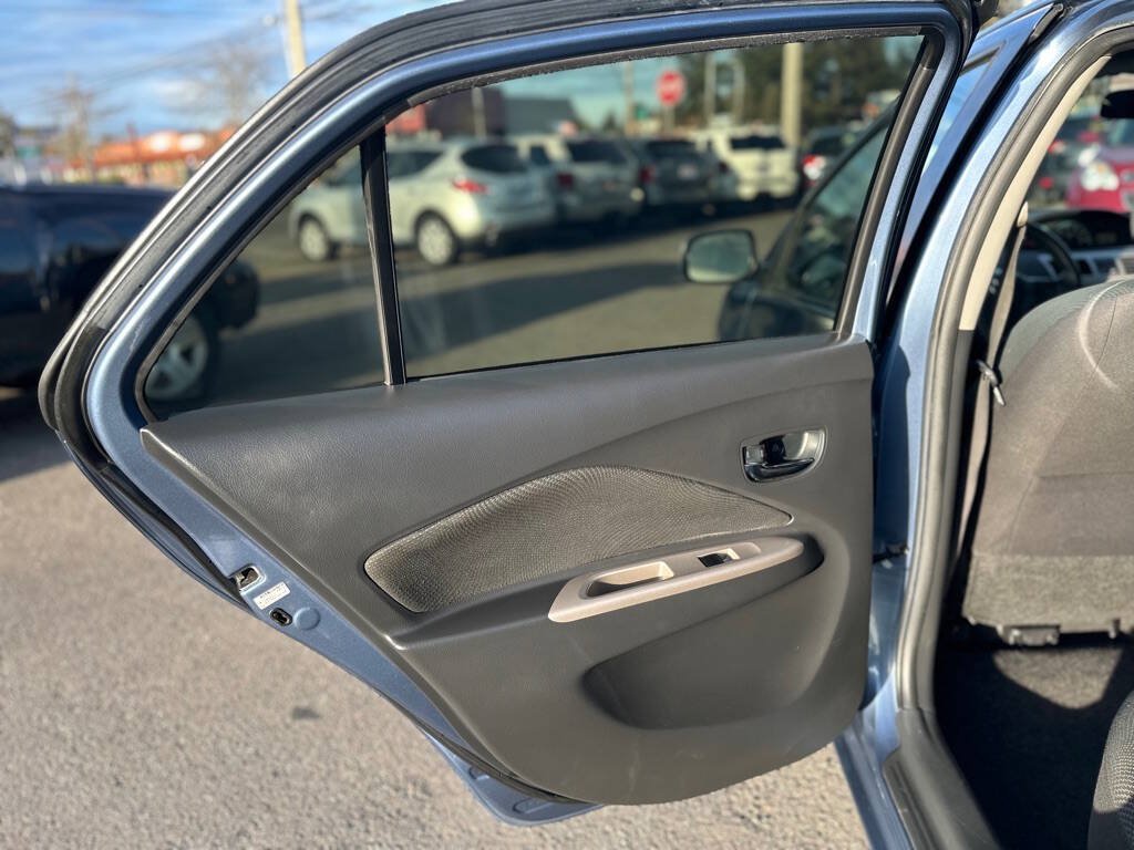 Used 2010 Toyota Yaris Sedan FWD image 15