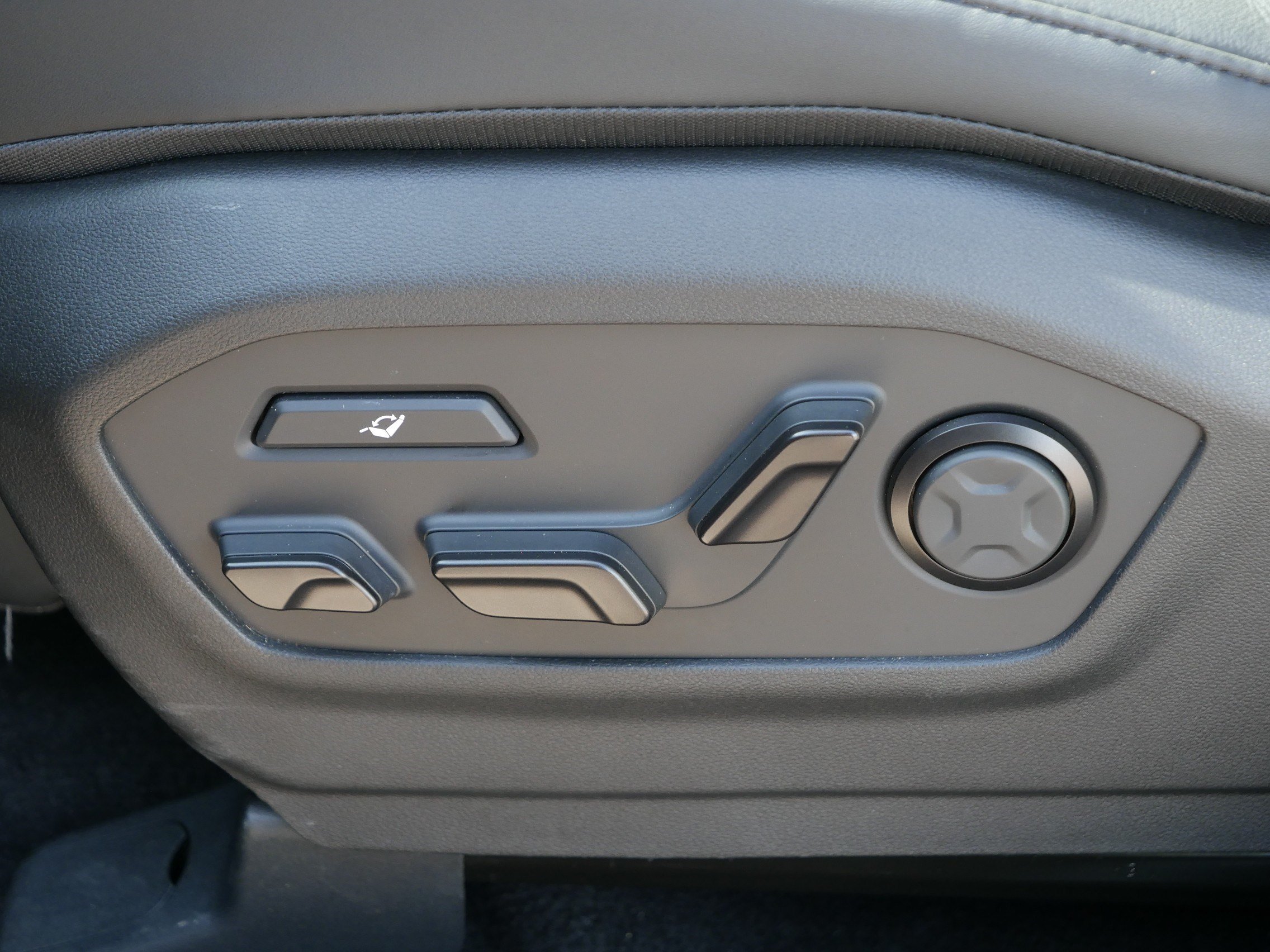 Certified 2026 Hyundai Santa Fe Calligraphy AWD/4WD image 20