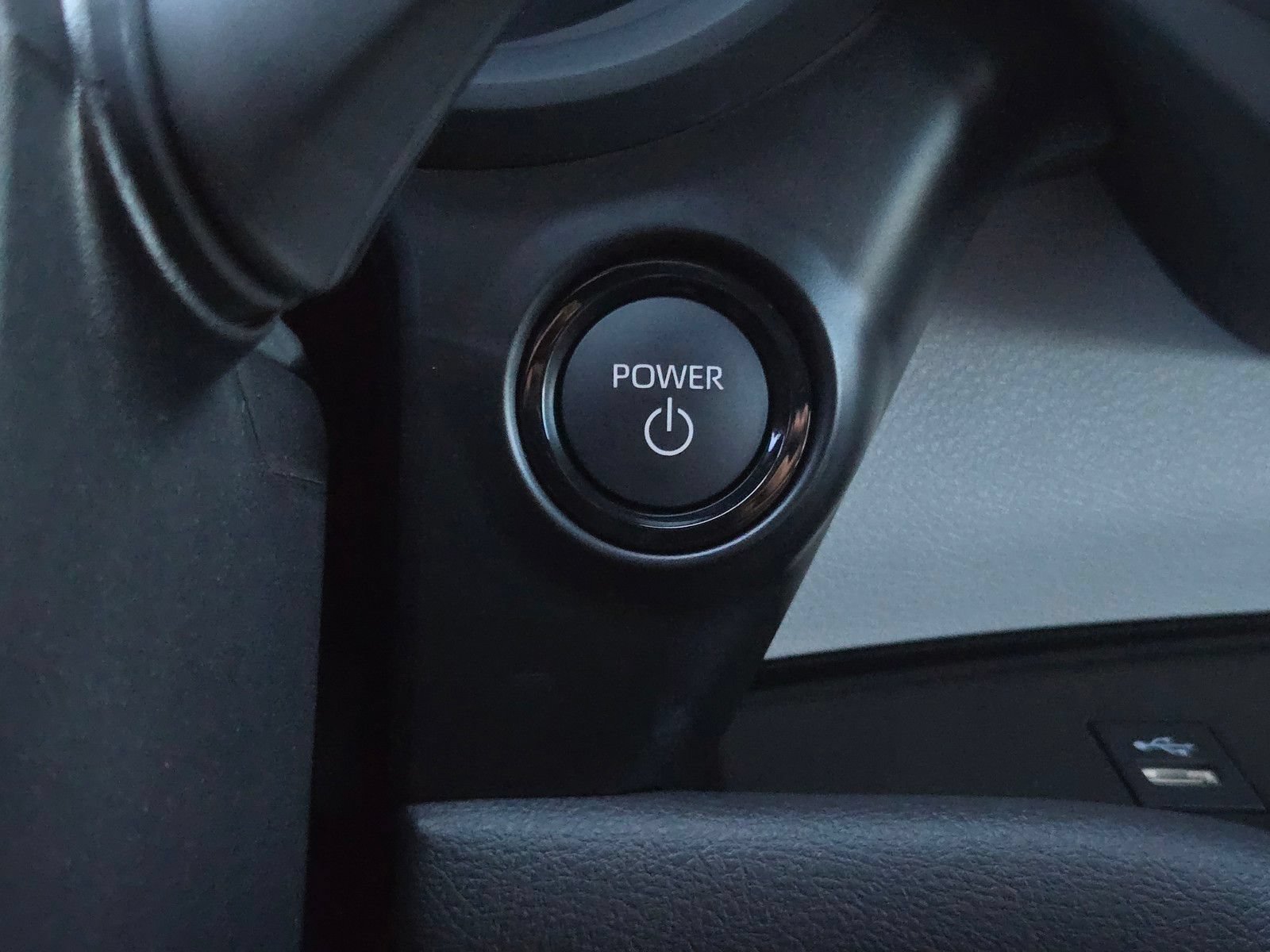 Certified 2026 Toyota Sienna XLE FWD image 20