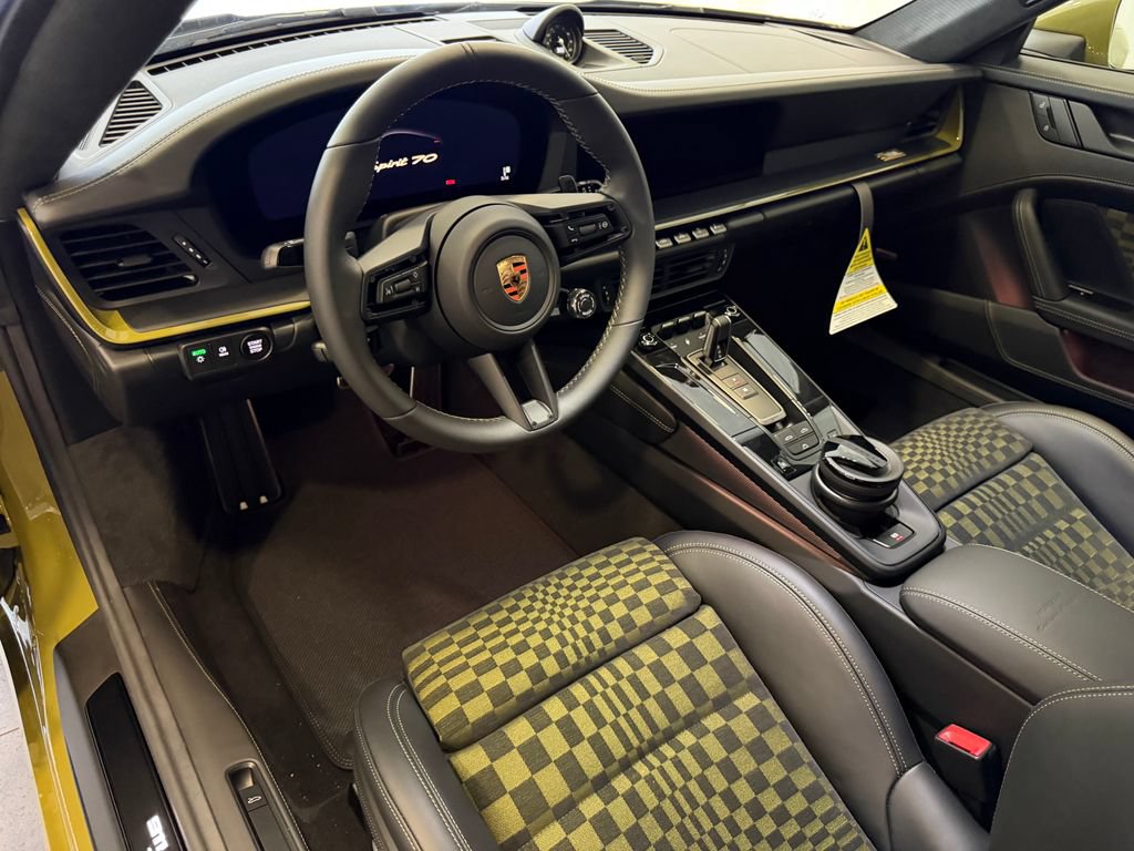 New 2026 Porsche 911 GTS RWD image 4