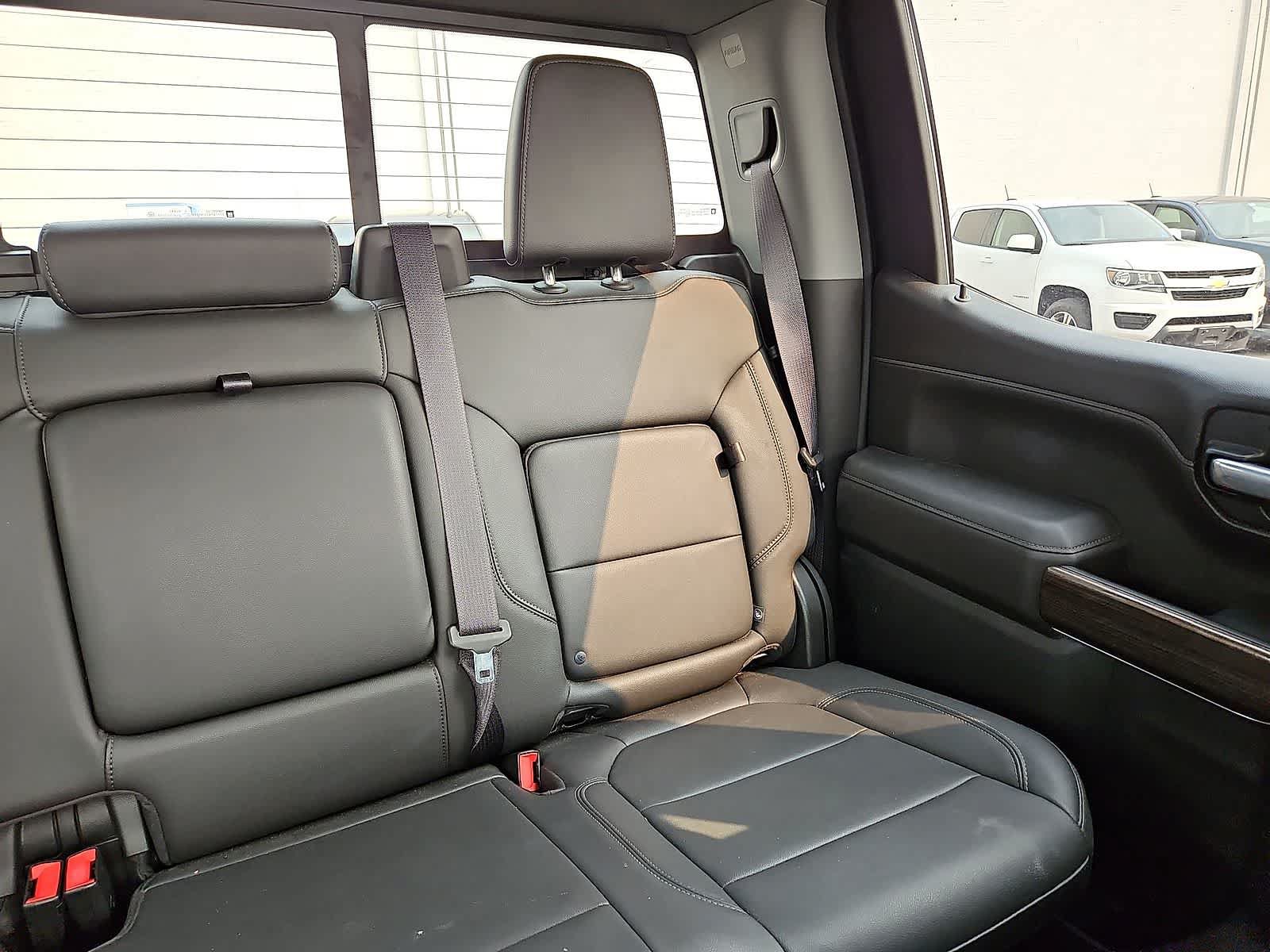 Used 2021 Chevrolet Silverado 1500 LT Trail Boss w/ Convenience Package II AWD/4WD image 15