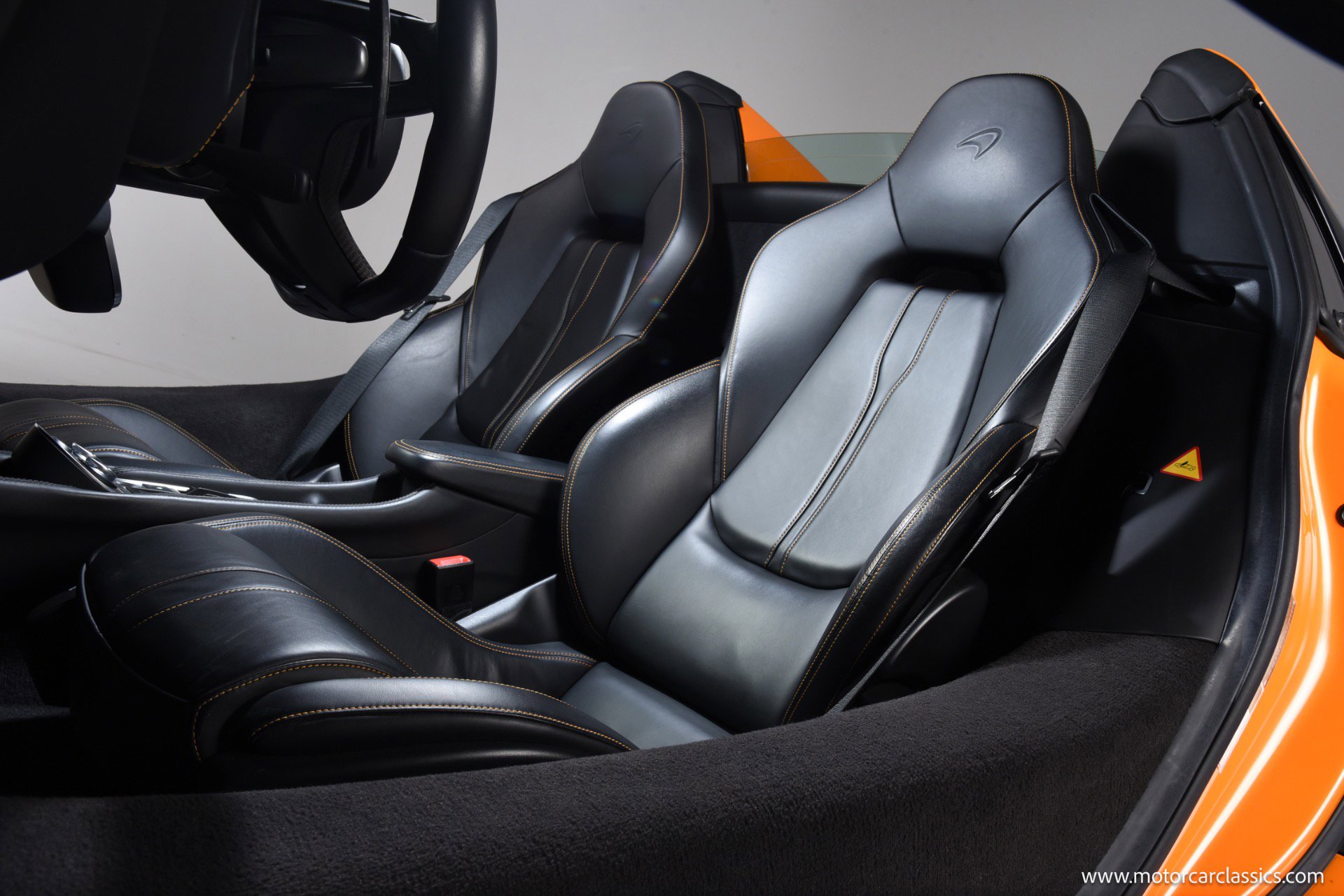 Used 2020 McLaren 570S Spider image 26