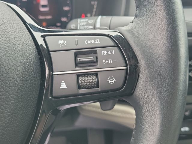 Used 2023 Honda Accord Touring image 35