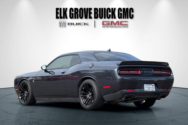 Used 2017 Dodge Challenger R/T Scat Pack image 6