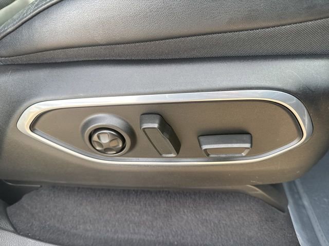 Used 2024 Jeep Wagoneer L Series II w/ Flexible Seating Group image 57