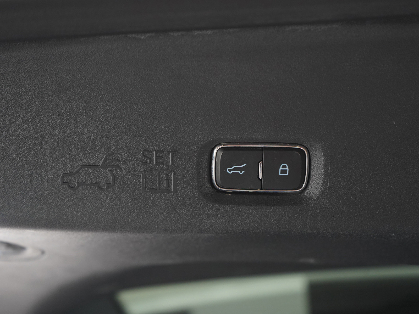 Used 2025 Ford Expedition Max Platinum AWD/4WD image 21