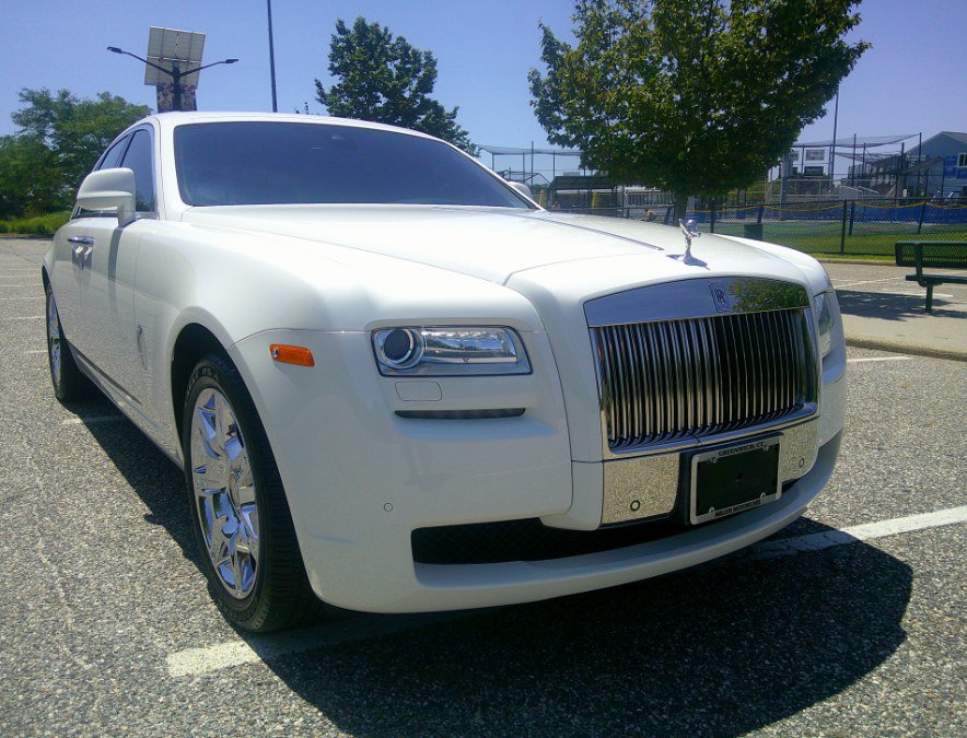 Used 2013 Rolls-Royce Ghost RWD image 3