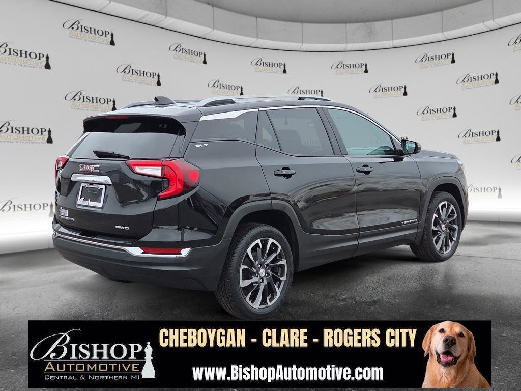 Used 2023 GMC Terrain SLT image 26