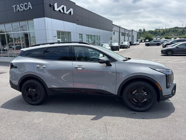 New 2026 Kia Sportage X-Line w/ X-Line Technology Package image 2