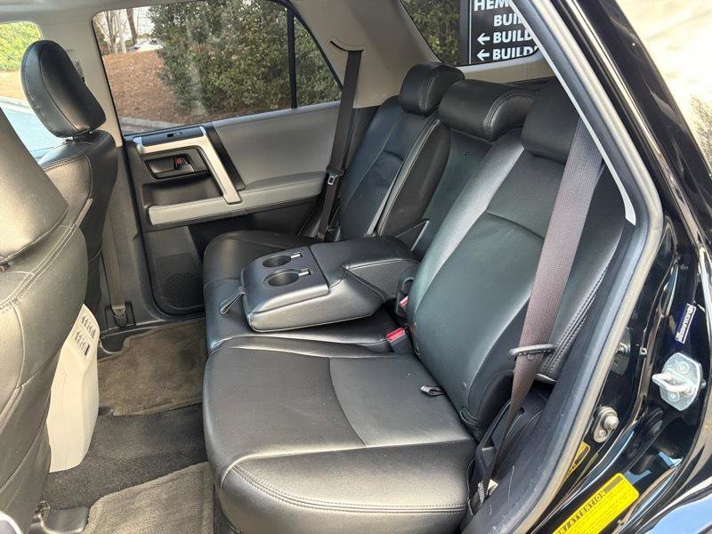 Used 2010 Toyota 4Runner SR5 image 32