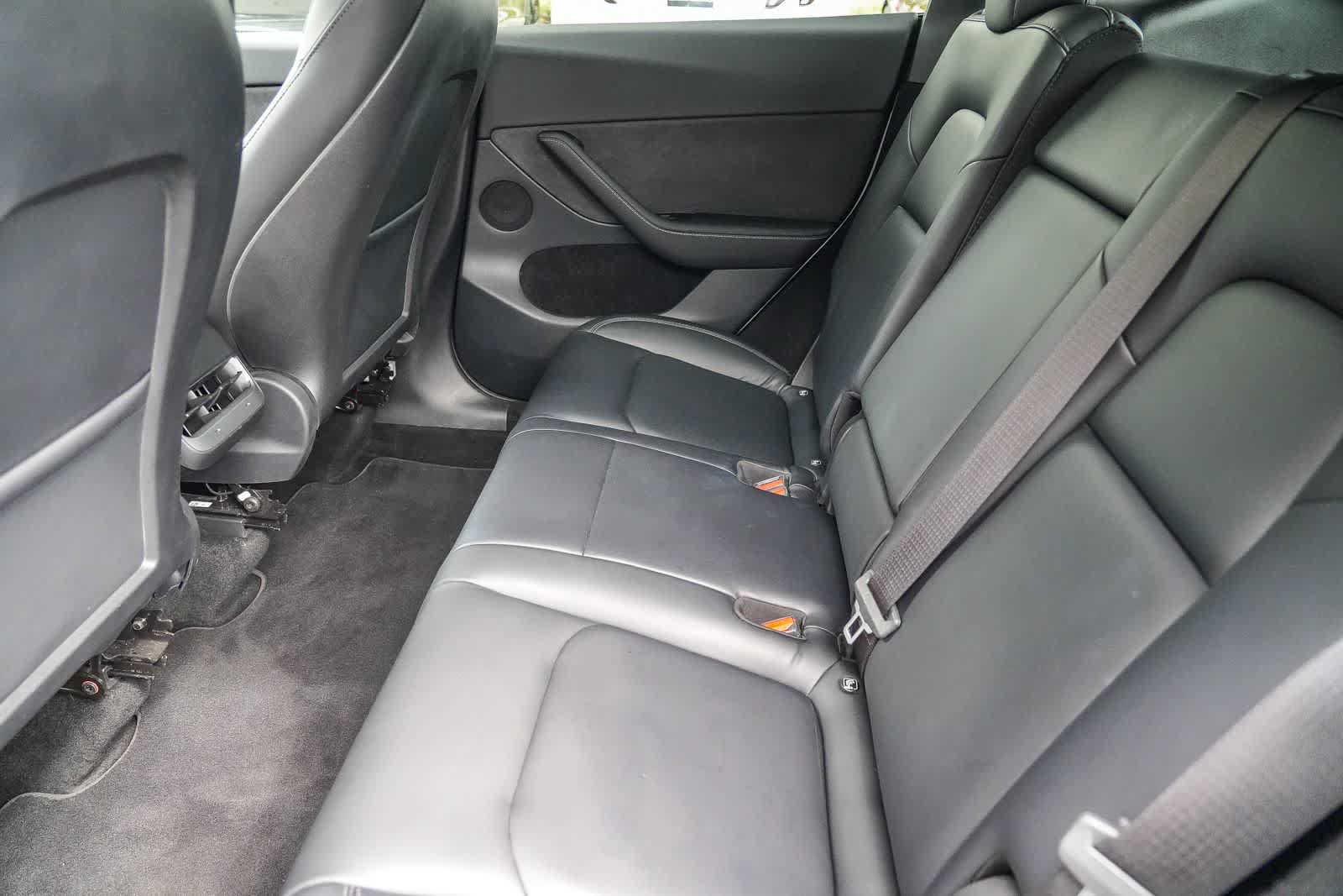 Used 2023 Tesla Model Y Long Range AWD/4WD image 18