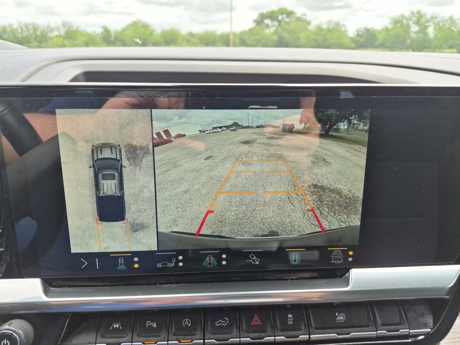 Used 2023 Chevrolet Silverado 1500 LT w/ All Star Edition Plus image 15