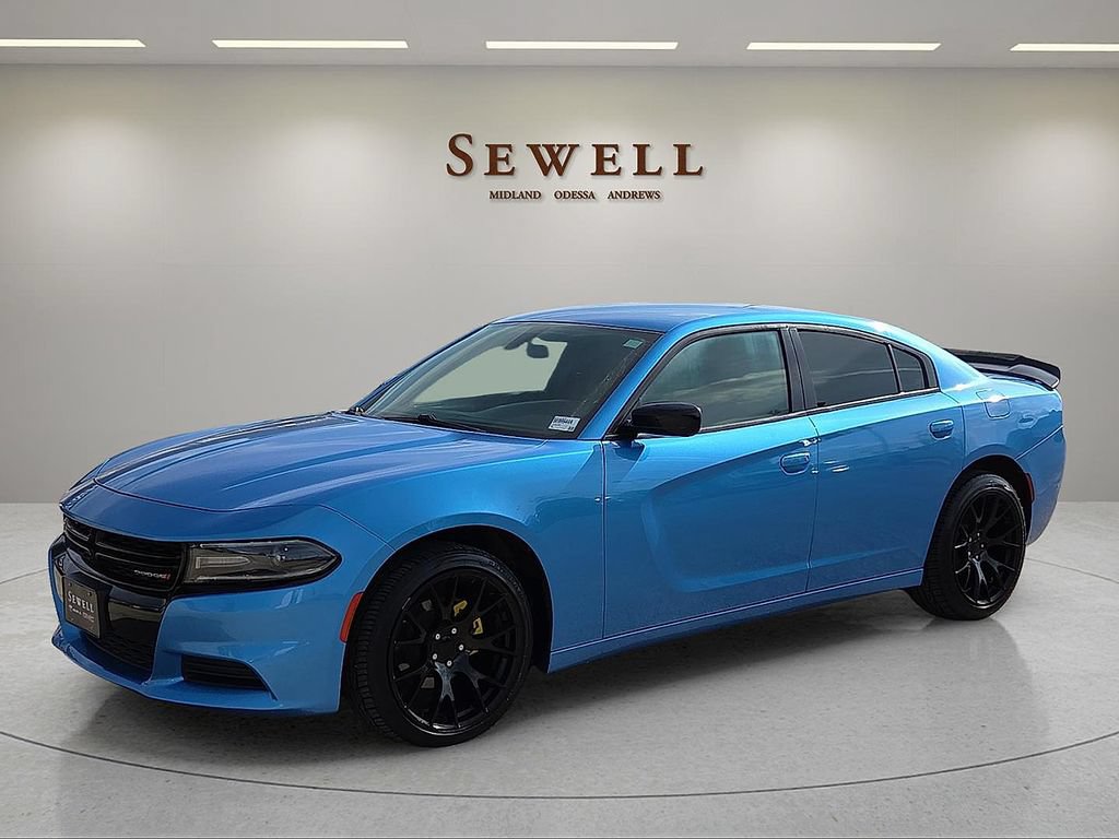 Used 2019 Dodge Charger SXT w/ Blacktop Package