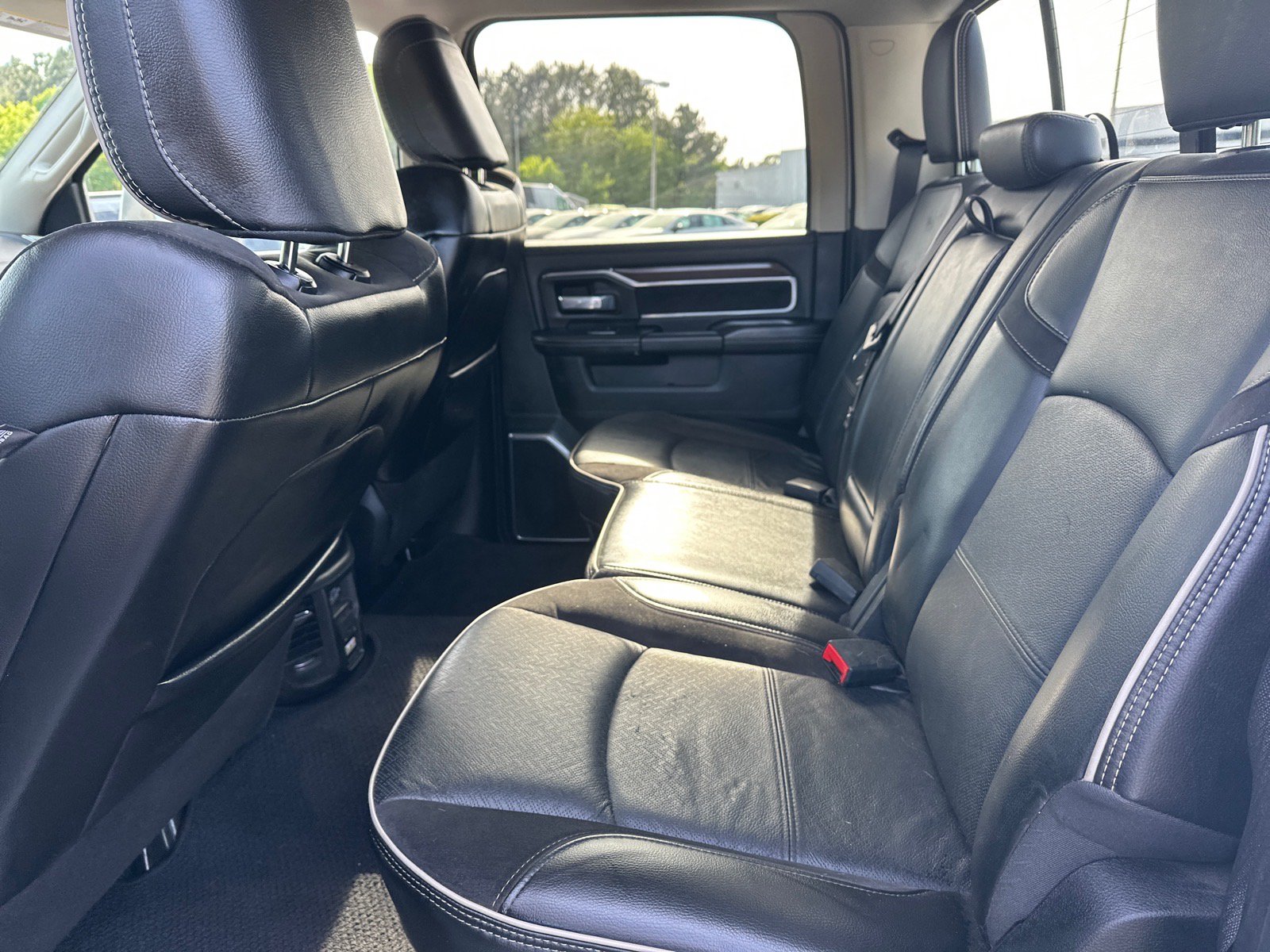 Used 2024 RAM 2500 Laramie AWD/4WD image 8