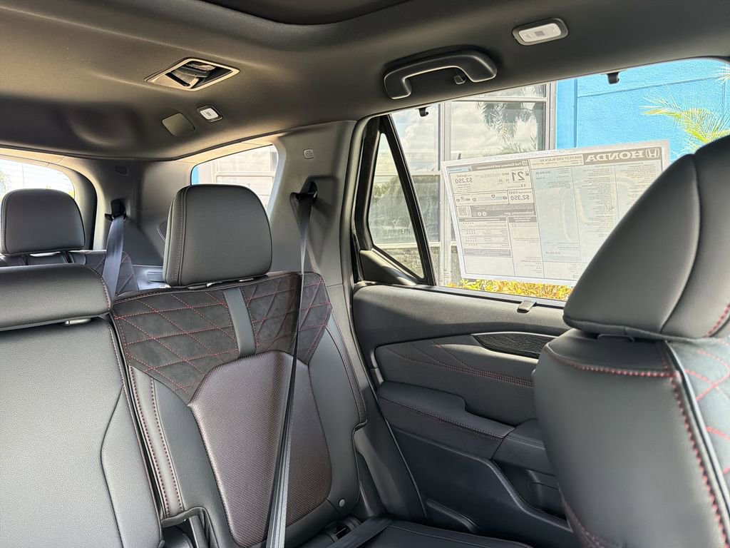 New 2026 Honda Pilot Black Edition image 13